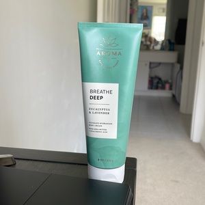 Bath and Body Works Aroma Therapy Lotion